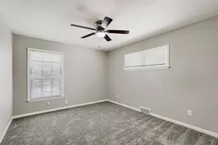 6225 Berryhill St, Dallas, TX 75231 - Photo 21