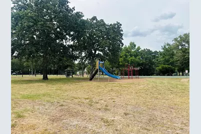 36-40 Pedernales East, Athens, TX 75752 - Photo 9