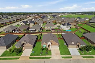 1812 Ruffian Rd, Granbury, TX 76049 - Photo 35