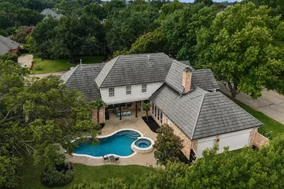 2700 Cottonwood Lane, Colleyville, TX 76034 - Photo 3