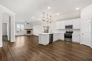 3125 Risinger Rd, Waco, TX 76655 - Photo 3