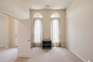 2956 Salina Dr, Grand Prairie, TX 75054 - Photo 13