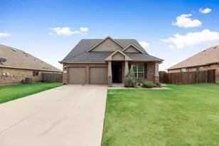 259 Saddlebrook Ln, Waxahachie, TX 75165 - Photo 33