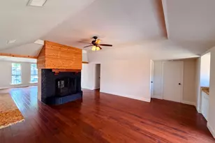 512 W Jefferson St, Wylie, TX 75098 - Photo 3