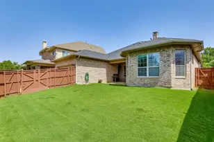 2016 Torin St, Lewisville, TX 75056 - Photo 31