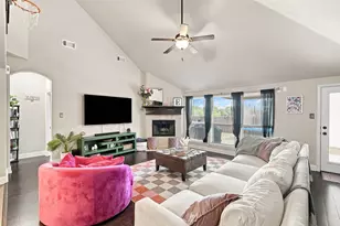 910 Westminster Dr, Midlothian, TX 76065 - Photo 3