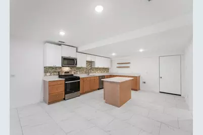14011 Stardust Lane, Farmers Branch, TX 75234 - Photo 7