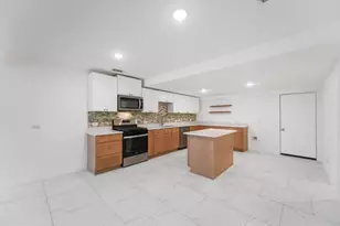14011 Stardust Ln, Farmers Branch, TX 75234 - Photo 7
