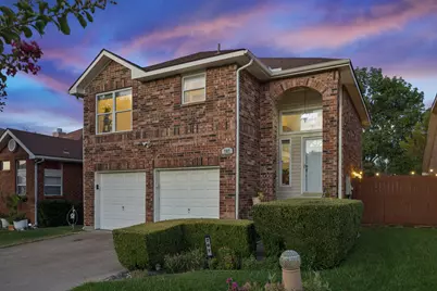 707 Meadowcreek Court, Garland, TX 75043 - Photo 3