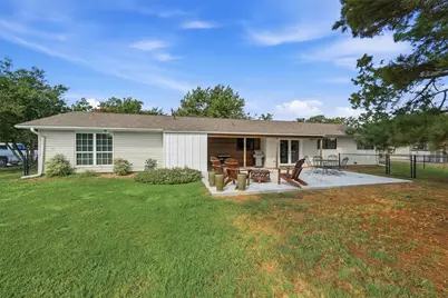 722 Kiowa Drive W, Lake Kiowa, TX 76240 - Photo 37