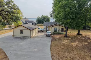 220 N Broadway Rd, Azle, TX 76020 - Photo 27