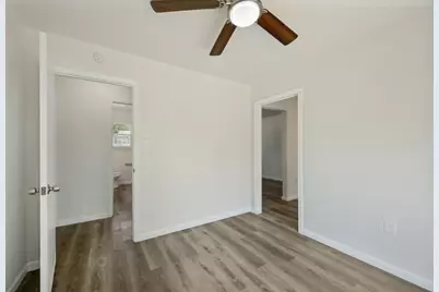 411 Hillcrest Street, Mansfield, TX 76063 - Photo 17
