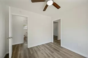 411 Hillcrest St, Mansfield, TX 76063 - Photo 17