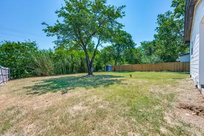 411 Hillcrest Street, Mansfield, TX 76063 - Photo 23