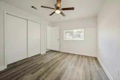 411 Hillcrest Street, Mansfield, TX 76063 - Photo 5