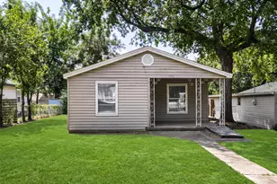 1050 Dubois St, Denison, TX 75020 - Photo 1