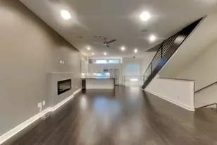 1625 Hickory St, Dallas, TX 75215 - Photo 3