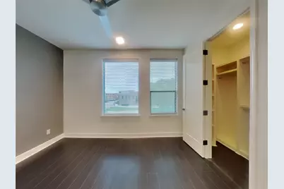 1625 Hickory Street #105, Dallas, TX 75215 - Photo 11