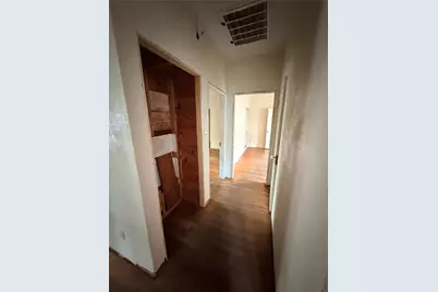 2014 Huntington Lane, Fort Worth, TX 76110 - Photo 9