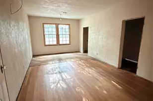 2014 Huntington Ln, Fort Worth, TX 76110 - Photo 13
