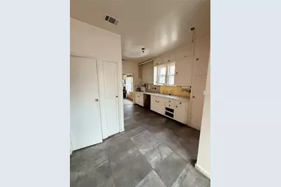 2014 Huntington Lane, Fort Worth, TX 76110 - Photo 7