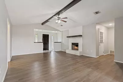 928 Vail Highlands, Hewitt, TX 76643 - Photo 3