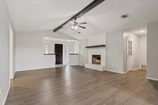 928 Vail Highlands, Hewitt, TX 76643 - Photo 3