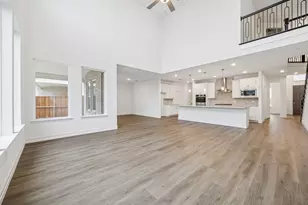 11140 Roxburgh Rd, Fort Worth, TX 76052 - Photo 7