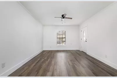 1527 Columbia Avenue, Corsicana, TX 75110 - Photo 11