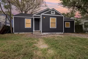 1527 Columbia Ave, Corsicana, TX 75110 - Photo 1
