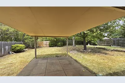1421 Meadowcrest Drive, Plano, TX 75075 - Photo 11