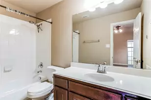1014 Kaylie St, Grand Prairie, TX 75052 - Photo 25