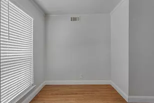 304 E Mitchell St, Arlington, TX 76010 - Photo 15