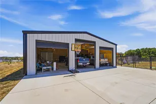 212 Dan Russell Bend, Weatherford, TX 76087 - Photo 29