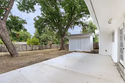 2903 E Mitchell Street, Arlington, TX 76010 - Photo 25