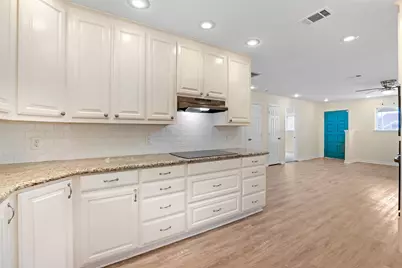 2903 E Mitchell Street, Arlington, TX 76010 - Photo 15