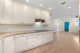 2903 E Mitchell St, Arlington, TX 76010 - Photo 15