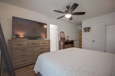 2916 Lockwood Drive, Carrollton, TX 75007 - Photo 13