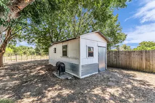 261 Oakview Cir, Waco, TX 76705 - Photo 23