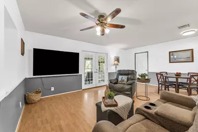261 Oakview Circle, Waco, TX 76705 - Photo 3