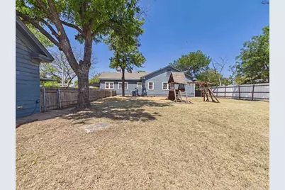 1305 Buchanan Street, Wichita Falls, TX 76309 - Photo 19