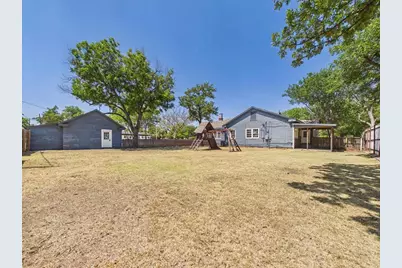 1305 Buchanan Street, Wichita Falls, TX 76309 - Photo 19