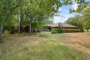 215 Red Baron Dr, Rhome, TX 76078 - Photo 35