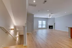 2415 Stutz Dr, Dallas, TX 75235 - Photo 9