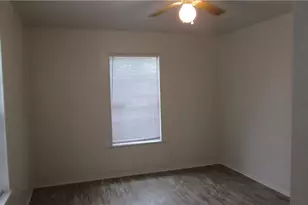 333 Nursery Ln, Fort Worth, TX 76114 - Photo 11