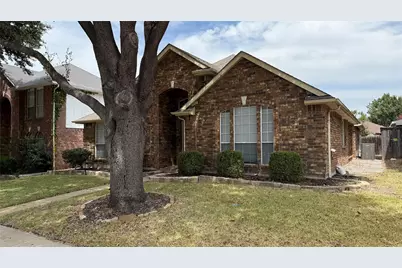 1629 Bennington Drive, Carrollton, TX 75007 - Photo 3