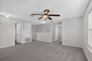 1213 Spring Water Dr, Lancaster, TX 75134 - Photo 11