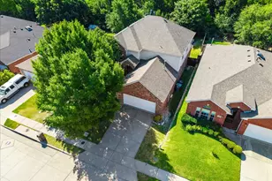 7304 Summit Parc Dr, Dallas, TX 75249 - Photo 39