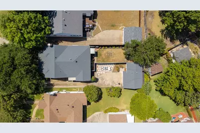 3208 W Biddison Street, Fort Worth, TX 76109 - Photo 27