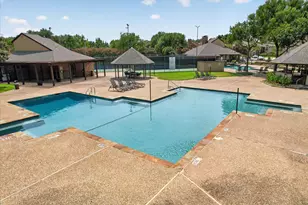 1204 Harwell Dr, Arlington, TX 76011 - Photo 31